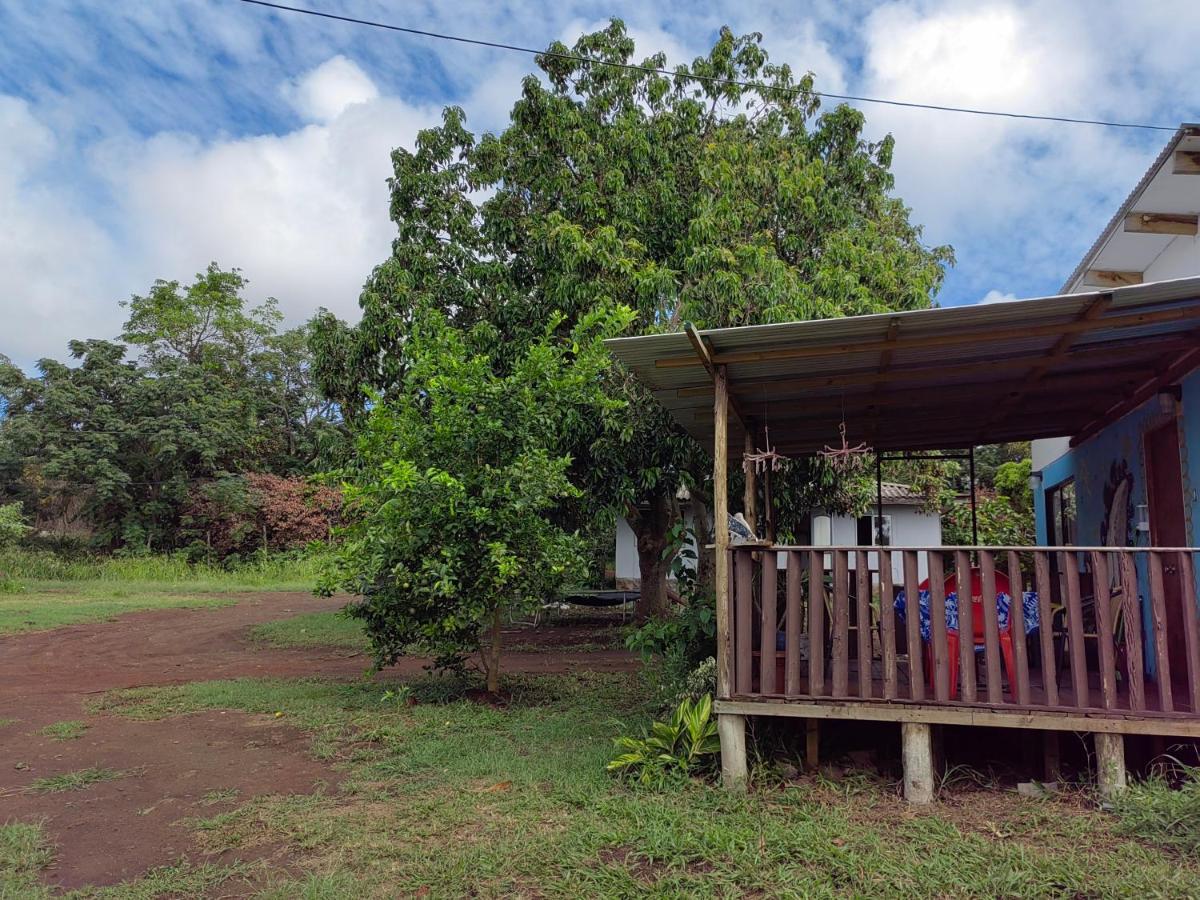 Cabanas Henua Roa Hanga Roa Exterior photo