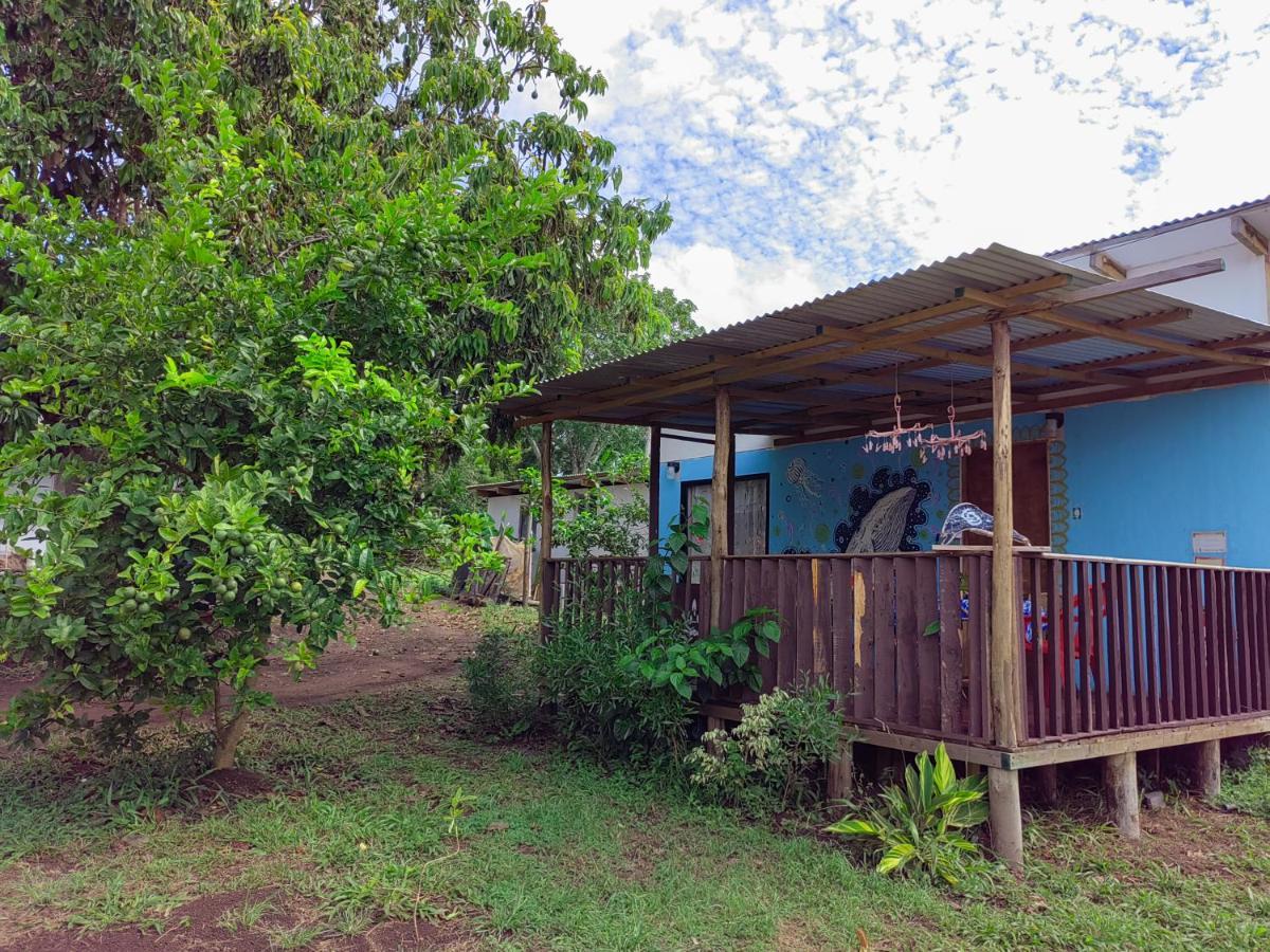 Cabanas Henua Roa Hanga Roa Exterior photo