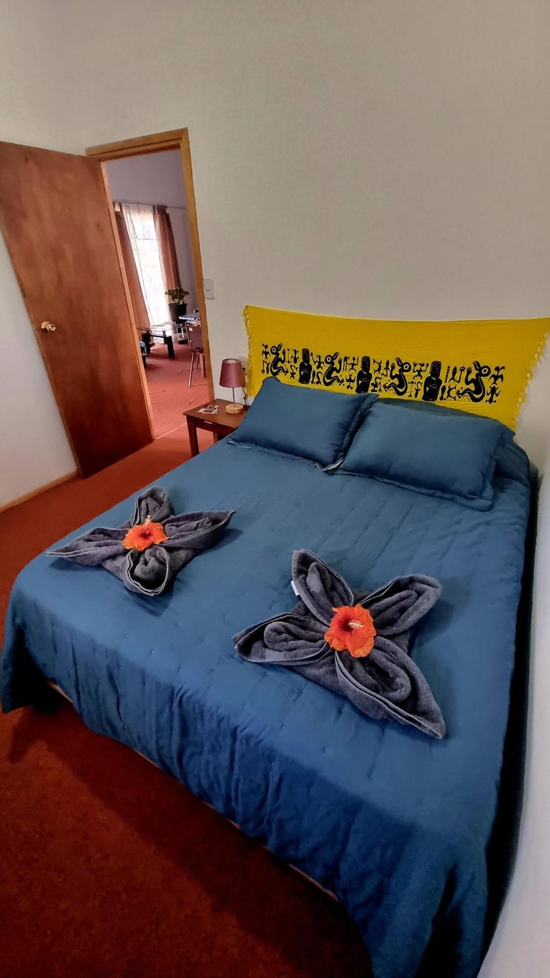 Cabanas Henua Roa Hanga Roa Room photo
